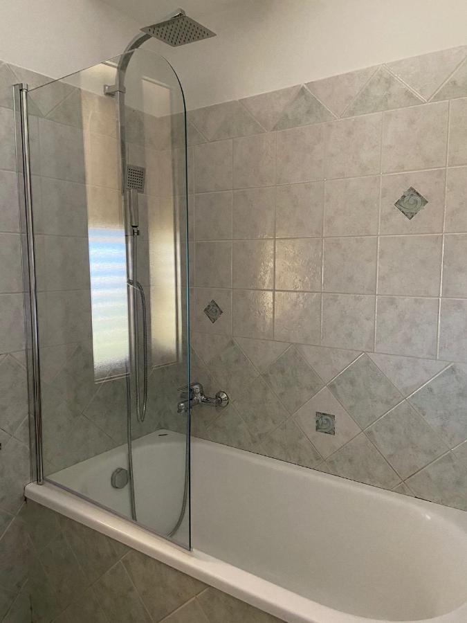 Augustali Momenti Apartment Centuripe Екстериор снимка